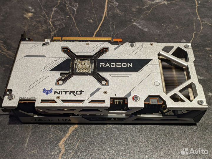 Видеокарта AMD RX 6600XT Sapphire Nitro+