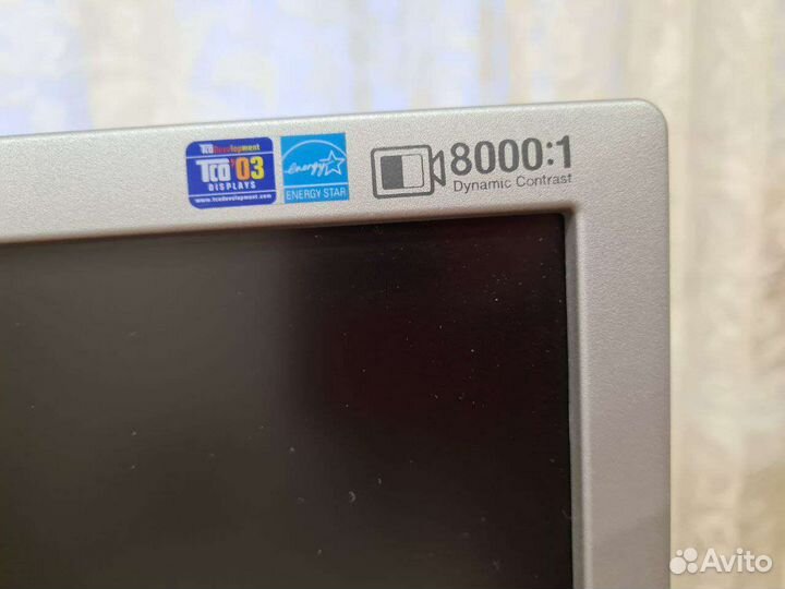 Монитор Samsung д 22