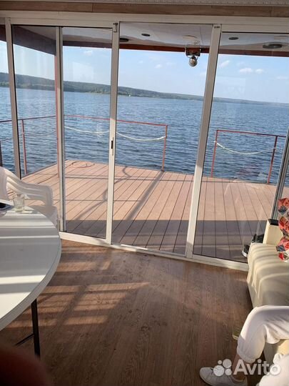 Хаусбот аренда