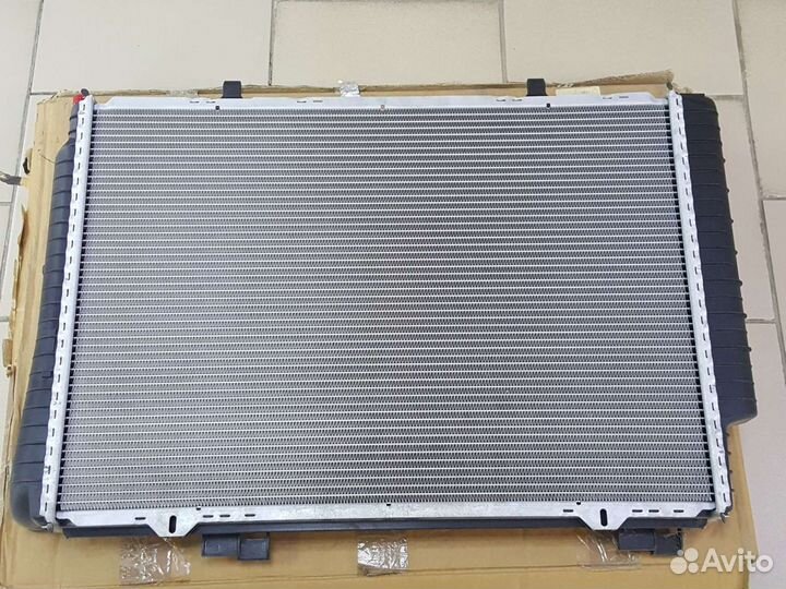Радиатор системы охлаждения MB W202