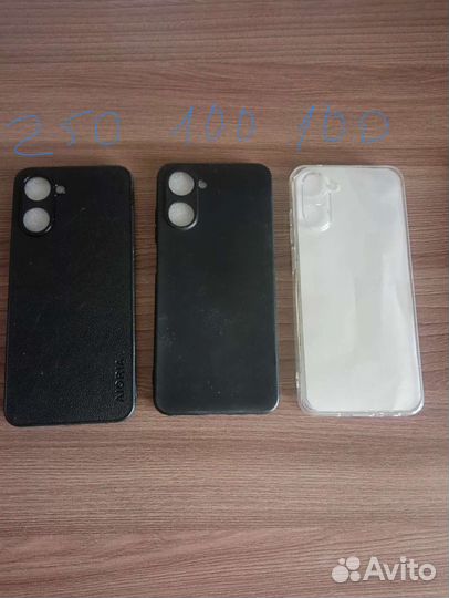 Чехлы для телефонов