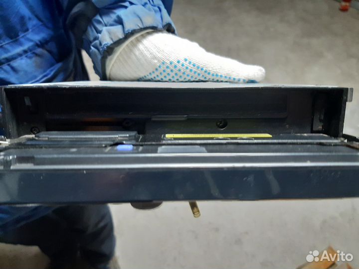 Авто магнитола clarion