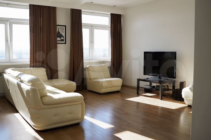 3-к. квартира, 117,3 м², 8/8 эт.