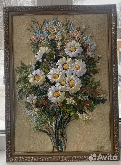 Картина лентами