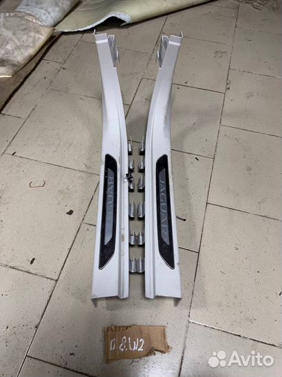 Накладка порога с подсветкой Jaguar I-pace