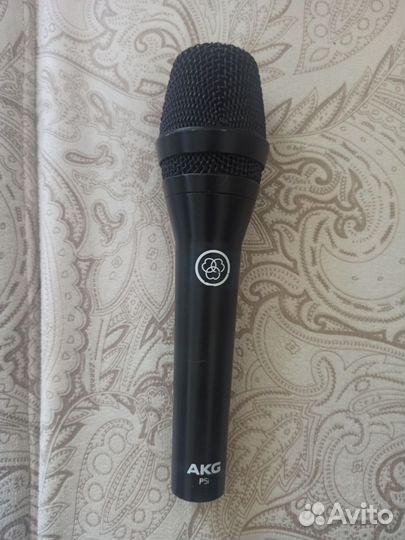 Микрофон динамический Shure akg p5i
