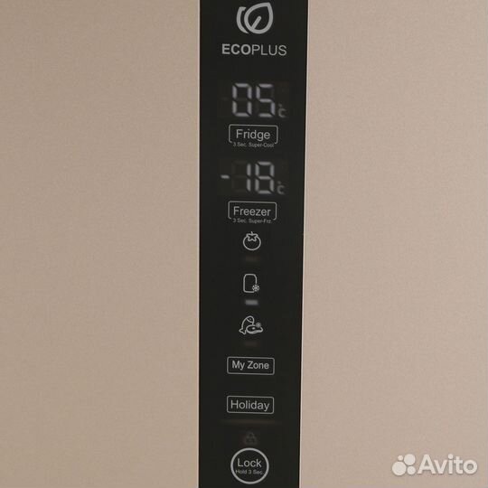 Холодильник Haier C4F744CGG