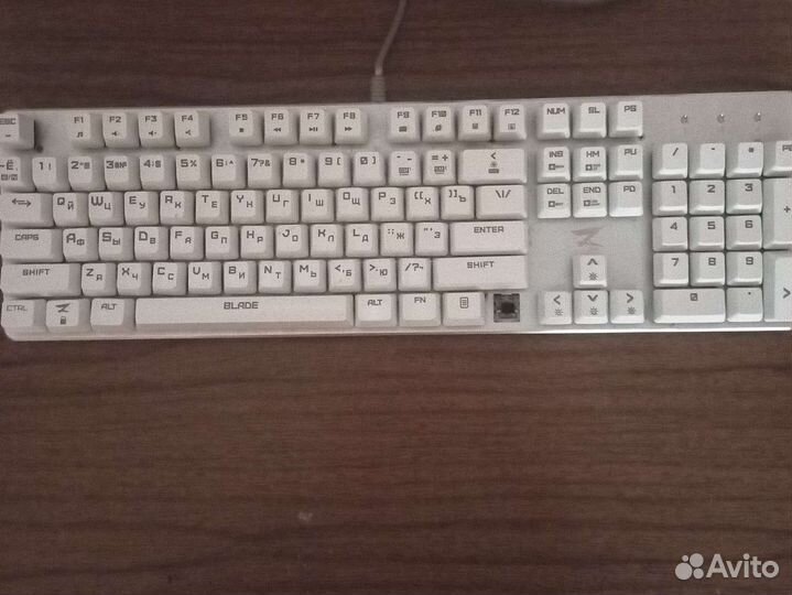 Клавиатура Blade