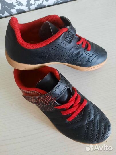 Футбольные бутсы