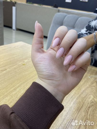 Наращивание ногтей на дому