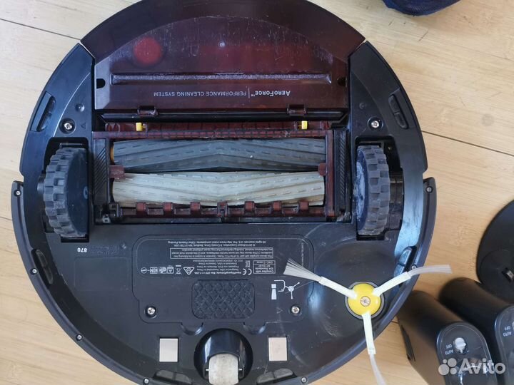 Робот пылесос