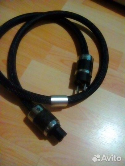 Hi-End Accuphase силовой кабель