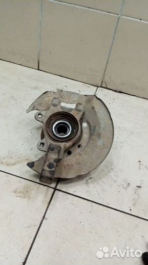 Кулак поворотный левый LADA Kalina