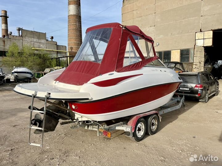 Каютный катер Cobra 2150 Prestige