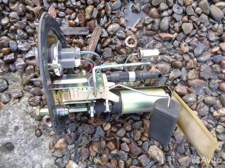 Топливный насос Toyota Caldina ST195 3S-GE 1995/07