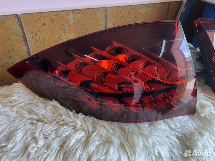 Фонари задние cayenne 958