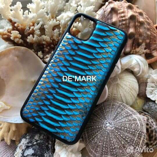 Чехол на телефон из кожи питона