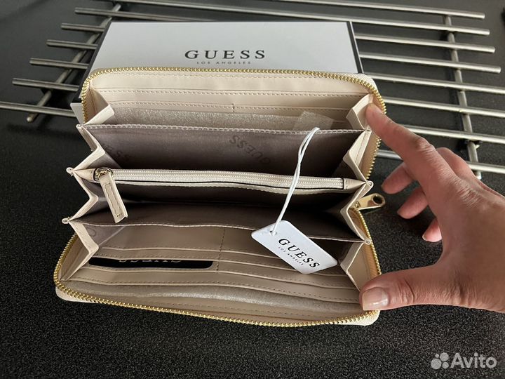 Кошелек женский оригинал новый guess