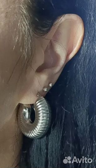 Серьги в стиле poison drop