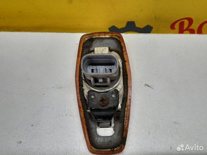 Повторитель поворота в крыло Hyundai Elantra седан