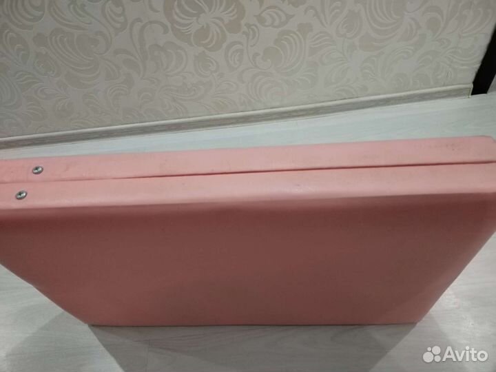 Кушетка для массажа/ наращивания ресниц