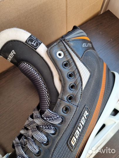 Хоккейные коньки bauer