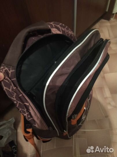 Школьный рюкзак