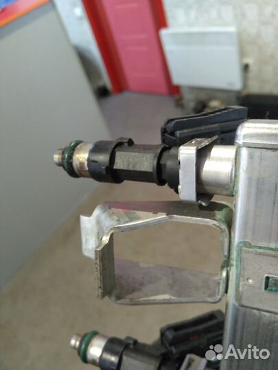 Форсунка топливная New Fiesta / Focus3 1.6 120л.с