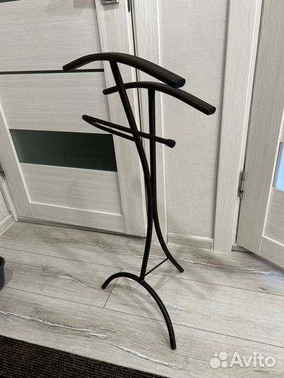 Вешалка напольная