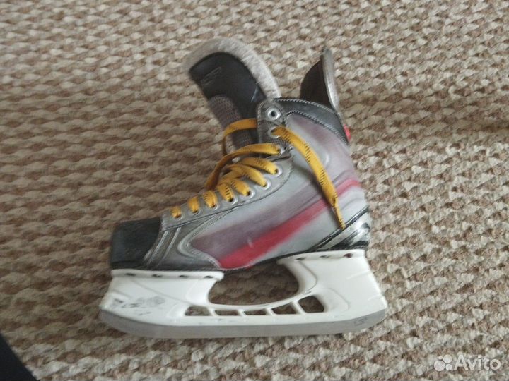 Коньки хоккейные bauer vapor 5.0 pro