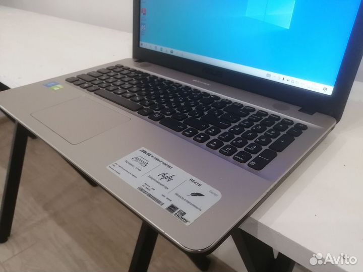Производительный ноутбук Asus 15.6 4ядра/GT810M