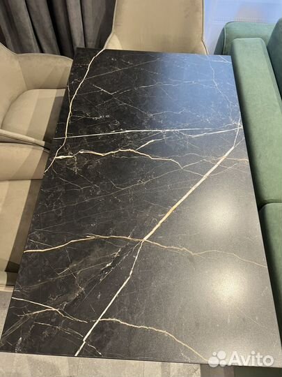 Стол обеденный новый