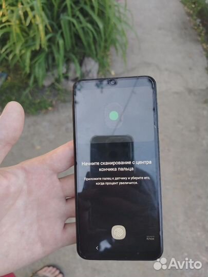 Samsung Galaxy A50, 4/64 ГБ