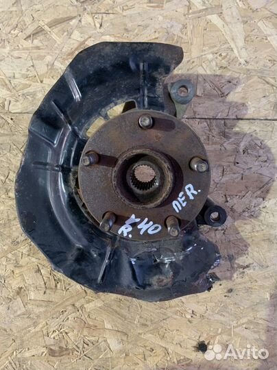 Toyota camry 40 кулак поворотный правый