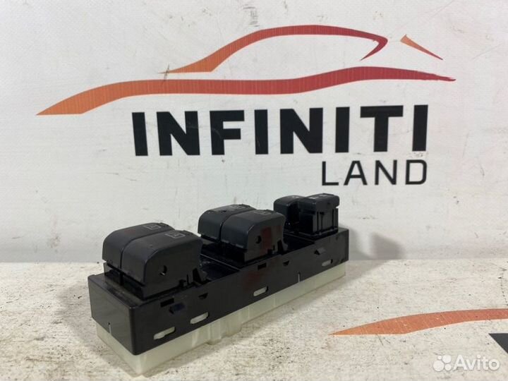Блок кнопок стеклоподъёмника Infiniti G35/37/25