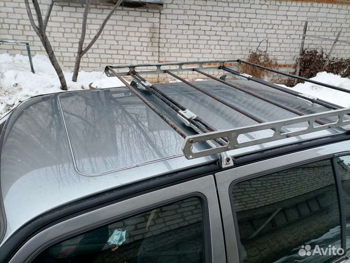 Багажник на крышу