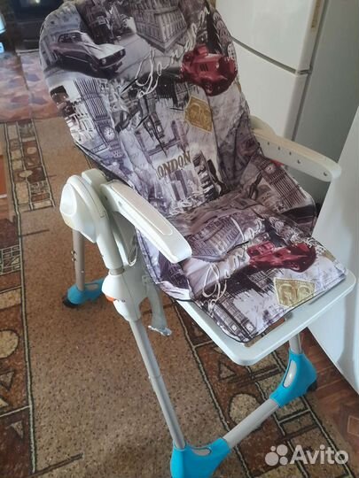Стульчик для кормления chicco