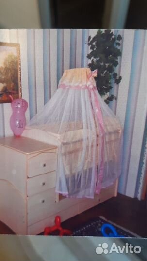 Бортики в кроватку с балдахином