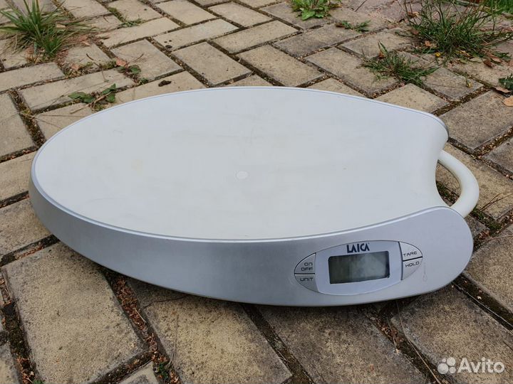 Весы для новорожденных laica