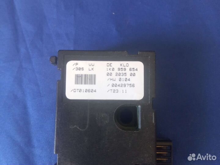 Датчик угла поворота руля Audi Volkswagen Skoda