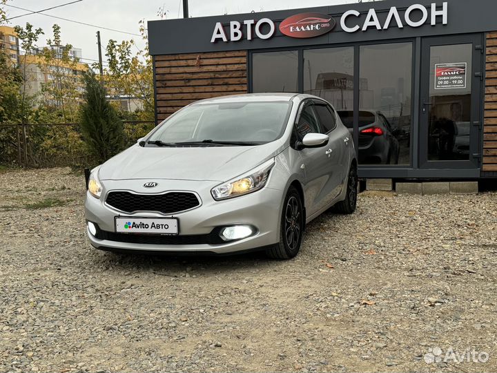 Kia Ceed 1.6 AT, 2015, 128 264 км