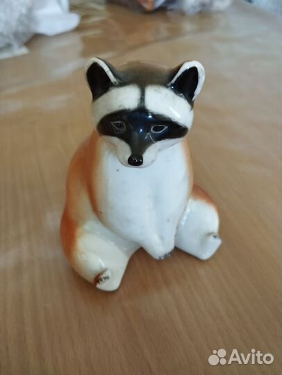 Статуэтка Енот лфз