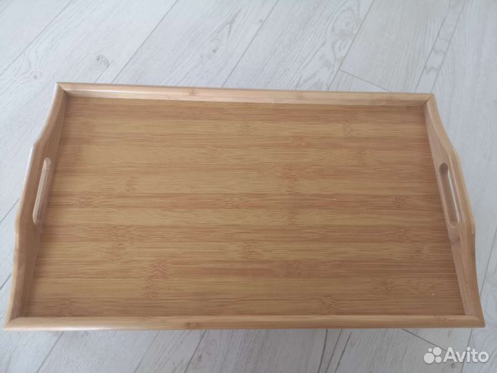 Поднос-столик