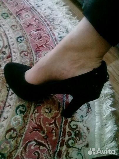 Туфли новые размер 40