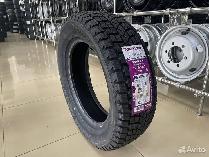 Tourador Winter Pro TSS1 225/60 R17 99T