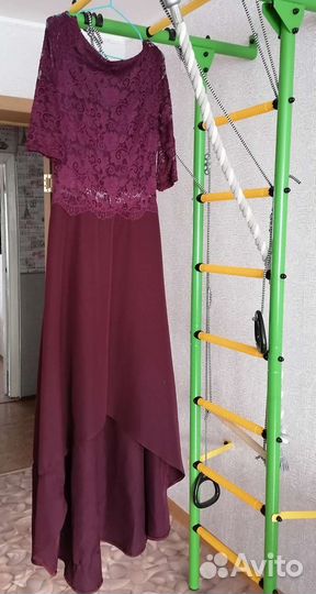 Вечернее платье