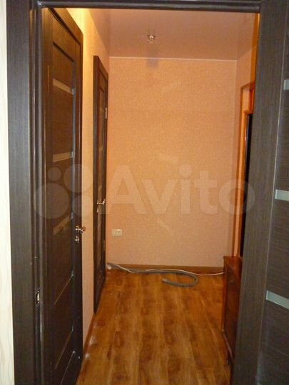 2-к. квартира, 57 м², 4/9 эт.