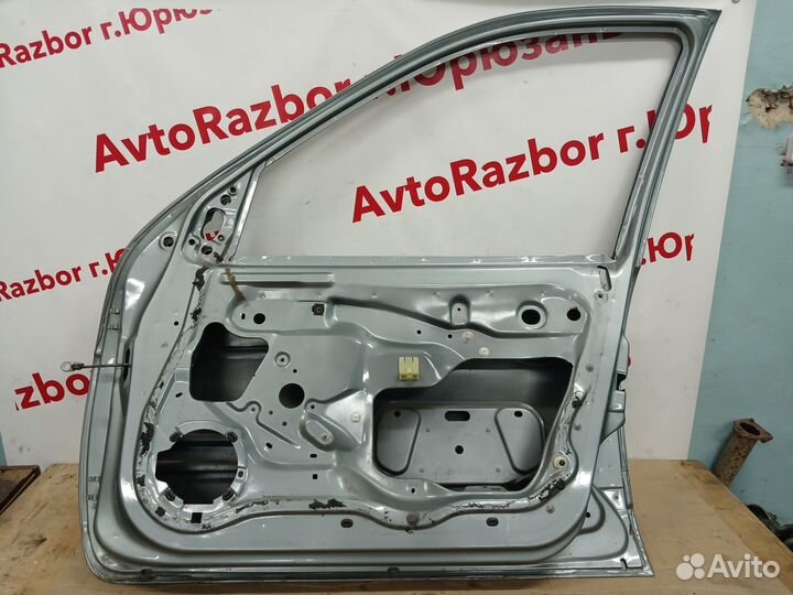 Дверь передняя правая Renault Megane 1