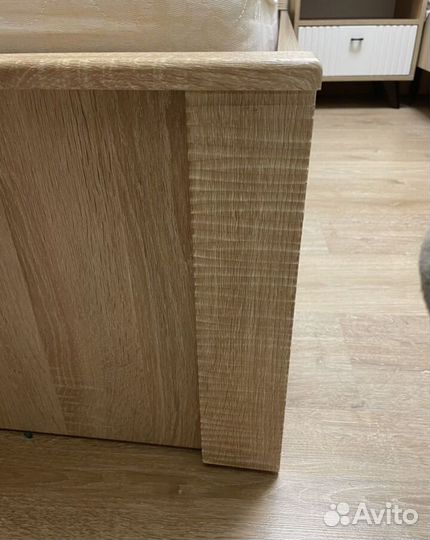 Кровать с матрасом 90 х 200