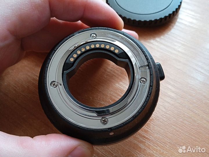 Адаптер объектива EF-M4/3